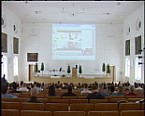 Bild: Marco Susani in der Grossen Aula bei der Erffnung der HCI 2005